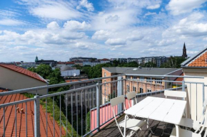 Urban Rooftop Apartment - Berlin MITTE +A/C